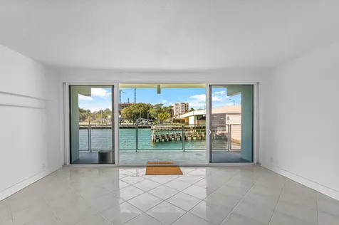 65 SE Spanish Trail Boca Raton FL 33432