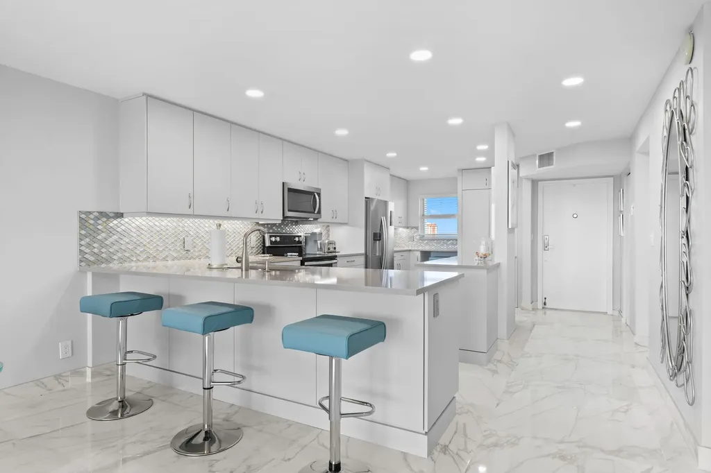 511 Bayshore Drive Fort Lauderdale FL 33304