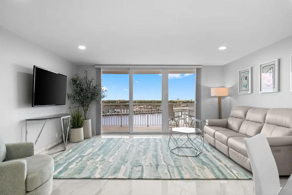 511 Bayshore Drive Fort Lauderdale FL 33304