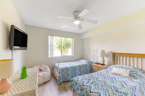 1590 S 42nd Circle Vero Beach FL 32967