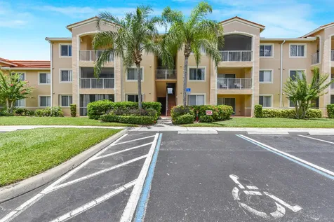 1590 S 42nd Circle Vero Beach FL 32967