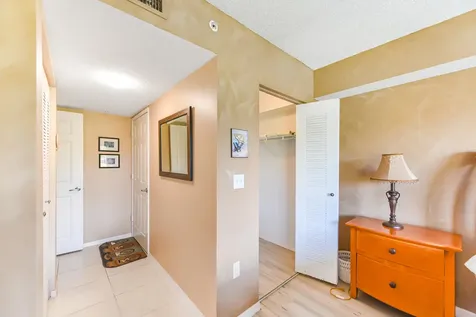 1590 S 42nd Circle Vero Beach FL 32967