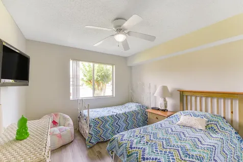 1590 S 42nd Circle Vero Beach FL 32967