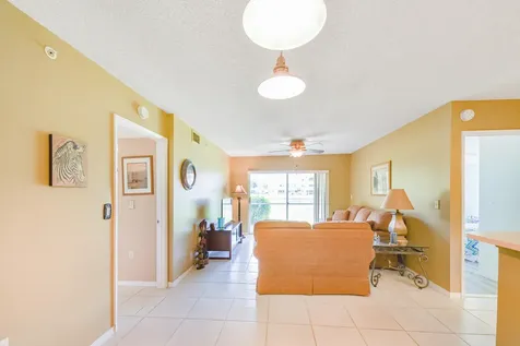 1590 S 42nd Circle Vero Beach FL 32967