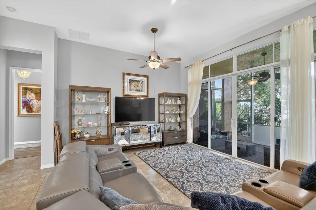 1848 Via Castello Wellington FL 33411