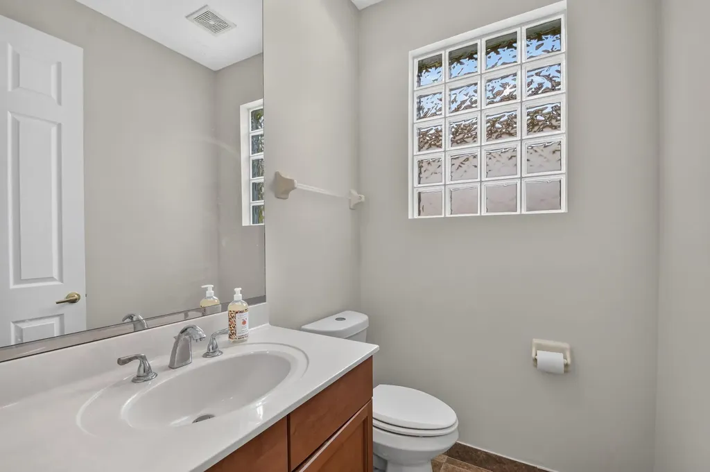 1848 Via Castello Wellington FL 33411