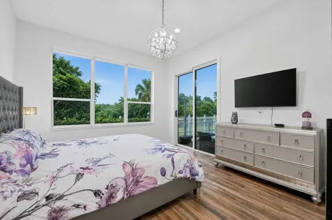 1848 Via Castello Wellington FL 33411