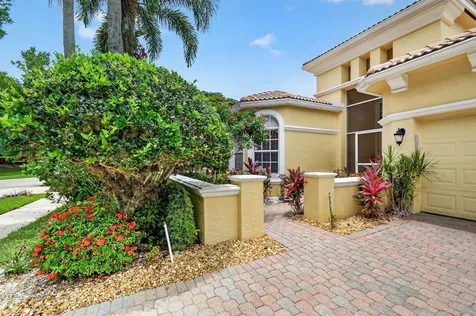 1848 Via Castello Wellington FL 33411