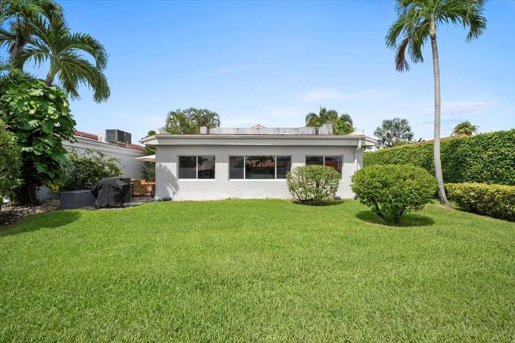 5534 Ainsley Court Boynton Beach FL 33437