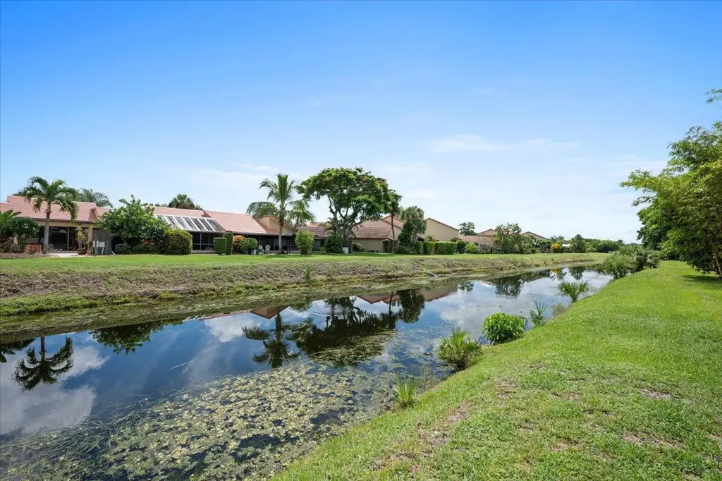 5534 Ainsley Court Boynton Beach FL 33437