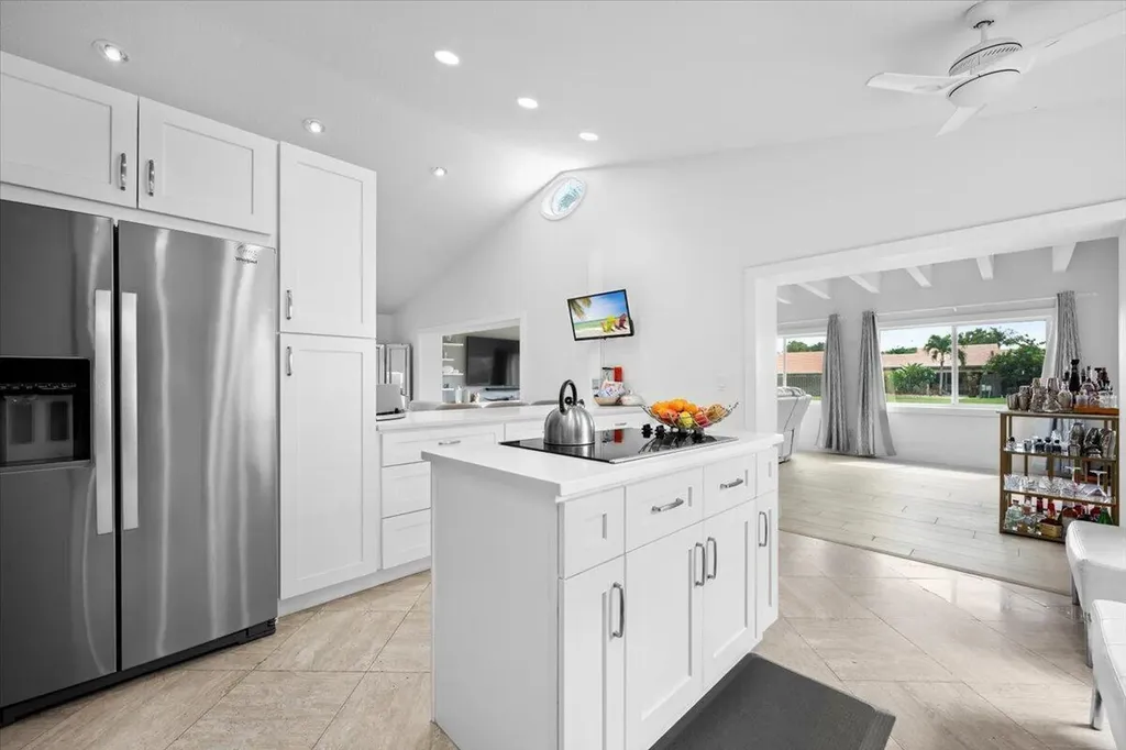 5534 Ainsley Court Boynton Beach FL 33437
