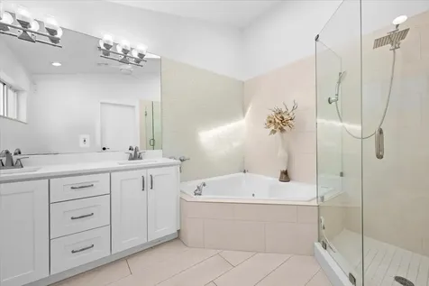 5534 Ainsley Court Boynton Beach FL 33437