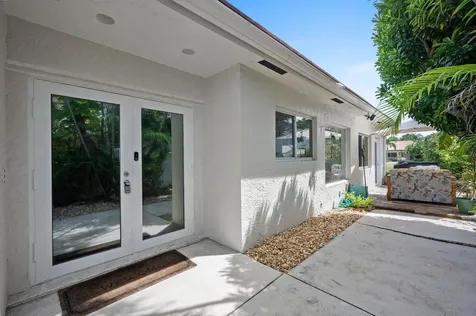 5534 Ainsley Court Boynton Beach FL 33437