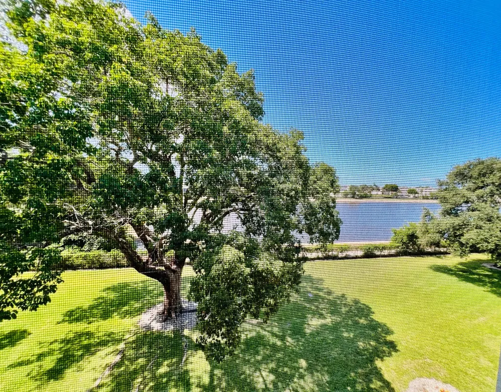 411 Southampton A West Palm Beach FL 33417