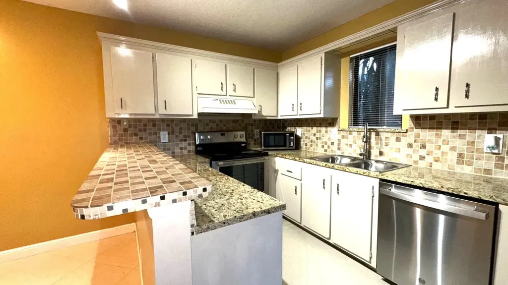 303 Waterview Drive Palm Springs FL 33461