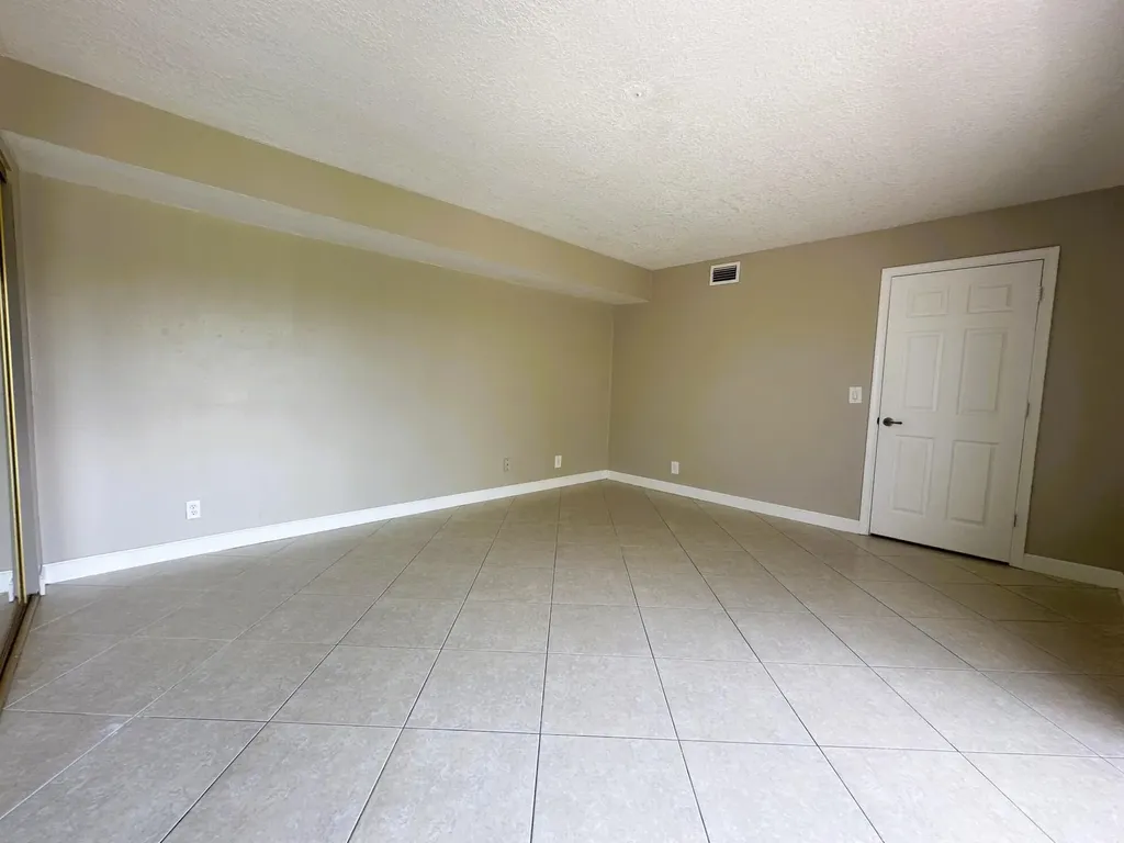 303 Waterview Drive Palm Springs FL 33461
