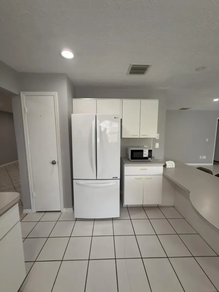 1217 SE Nancy Lane Port St Lucie FL 34983