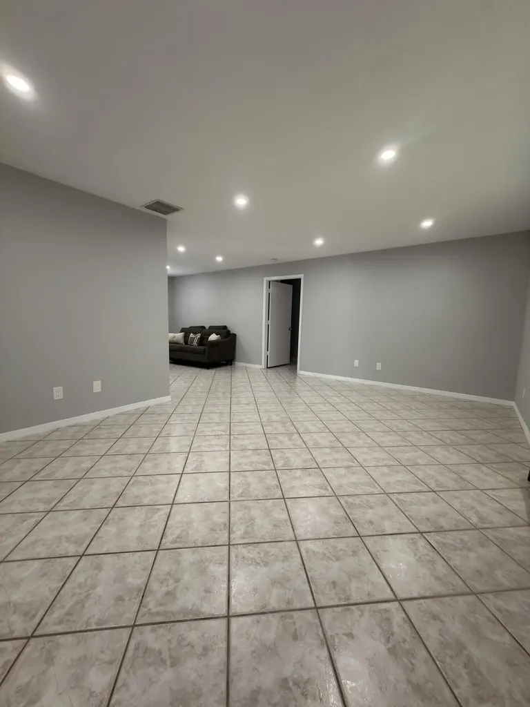 1217 SE Nancy Lane Port St Lucie FL 34983