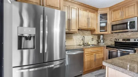 725 NW 99th Circle Plantation FL 33324