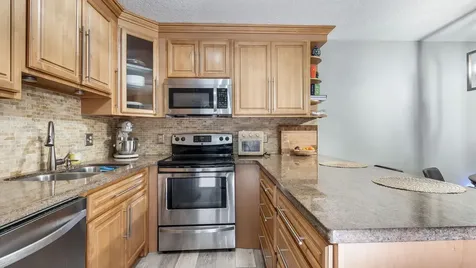 725 NW 99th Circle Plantation FL 33324