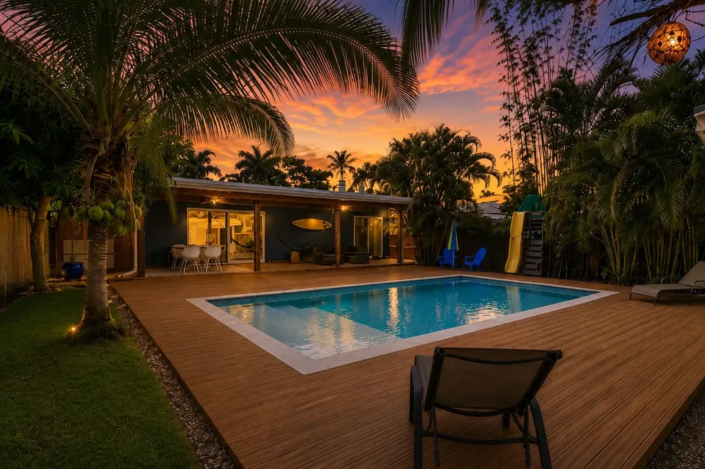 721 N Lakeside Drive Lake Worth Beach FL 33460
