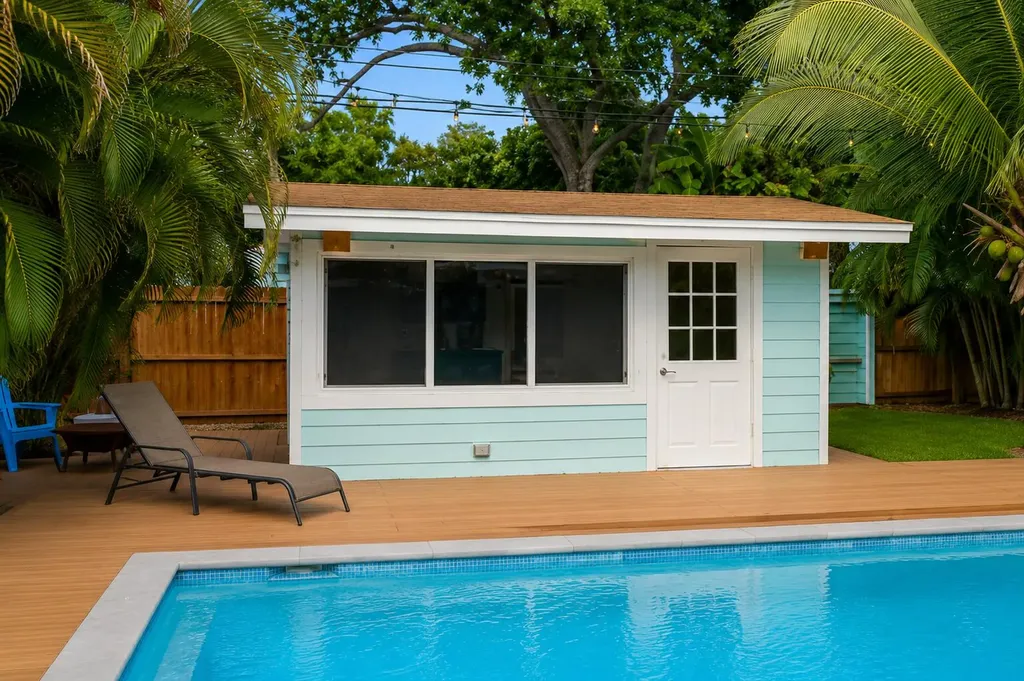 721 N Lakeside Drive Lake Worth Beach FL 33460