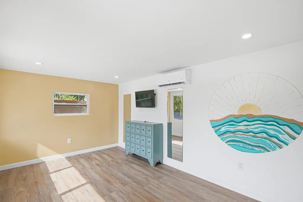 721 N Lakeside Drive Lake Worth Beach FL 33460