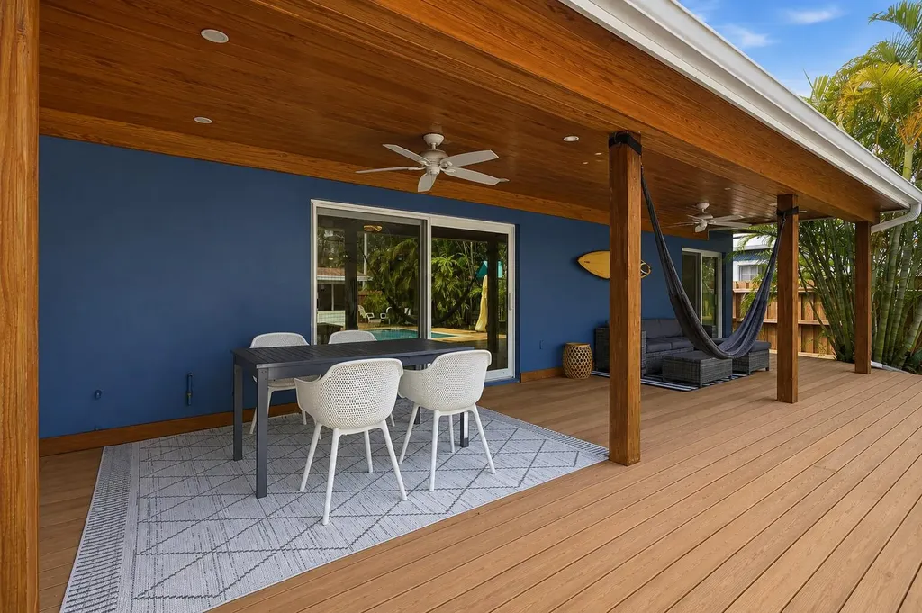 721 N Lakeside Drive Lake Worth Beach FL 33460