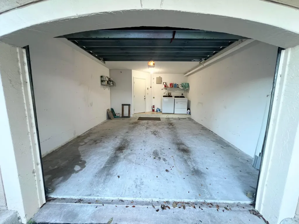 1100 Crestwood Court S Royal Palm Beach FL 33411
