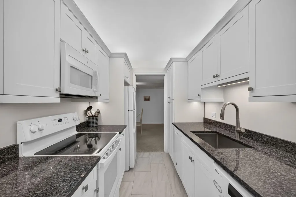 1208 Marine Way North Palm Beach FL 33408