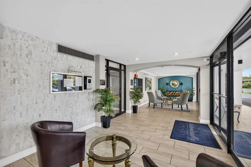 1208 Marine Way North Palm Beach FL 33408