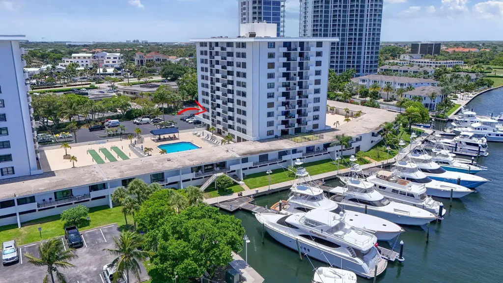 1208 Marine Way North Palm Beach FL 33408