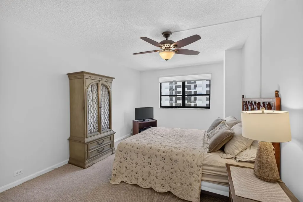 1208 Marine Way North Palm Beach FL 33408