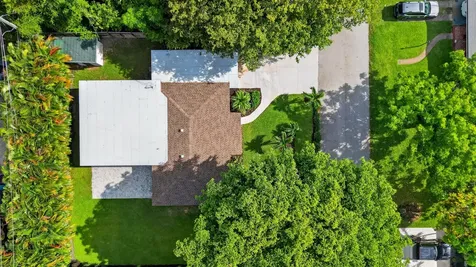 2627 NE 10th Avenue Wilton Manors FL 33334