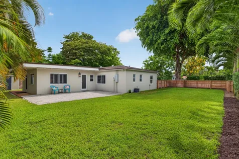 2627 NE 10th Avenue Wilton Manors FL 33334