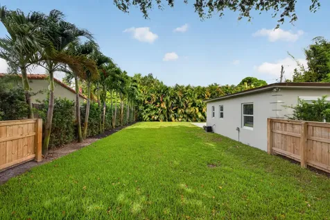 2627 NE 10th Avenue Wilton Manors FL 33334
