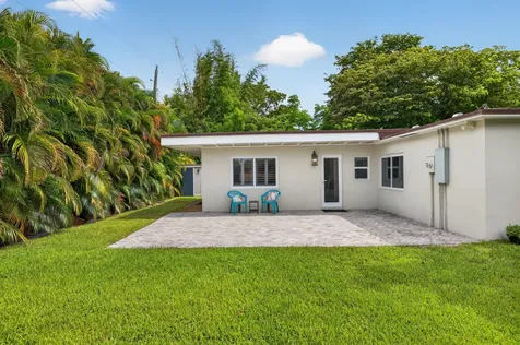 2627 NE 10th Avenue Wilton Manors FL 33334