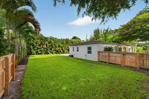 2627 NE 10th Avenue Wilton Manors FL 33334
