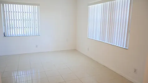 13638 Via Flora Delray Beach FL 33484