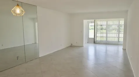13638 Via Flora Delray Beach FL 33484