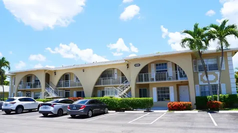 13638 Via Flora Delray Beach FL 33484