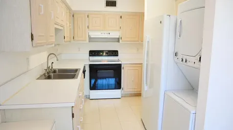 13638 Via Flora Delray Beach FL 33484