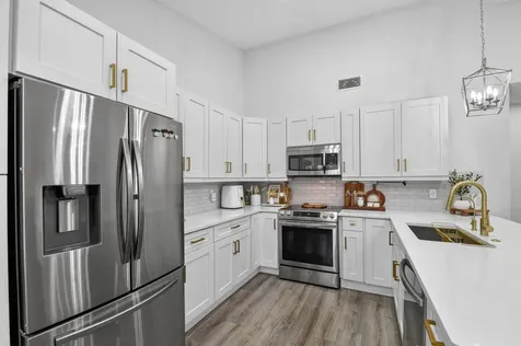 414 Springdale Circle Palm Springs FL 33461