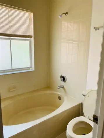 3145 N 37th Avenue Hollywood FL 33021