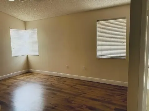 3145 N 37th Avenue Hollywood FL 33021