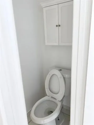 3145 N 37th Avenue Hollywood FL 33021
