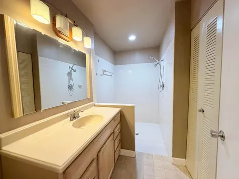 11137 NW 38th Place Sunrise FL 33351