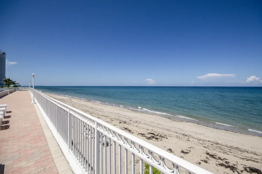 3460 S Ocean Boulevard Palm Beach FL 33480