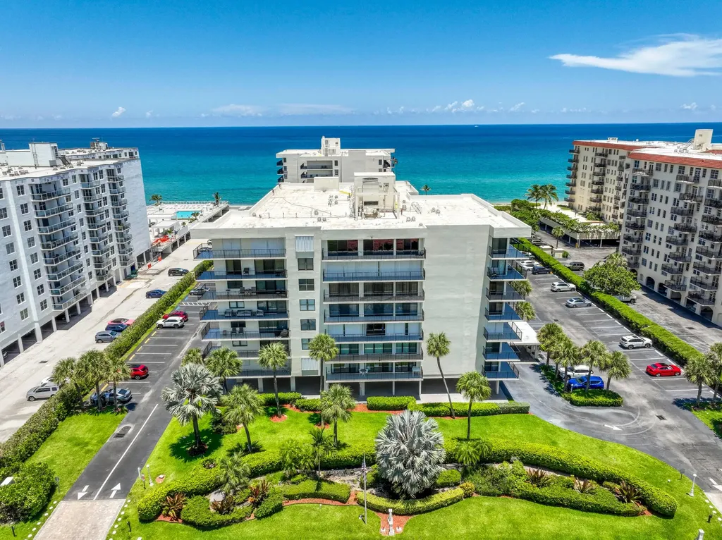 3460 S Ocean Boulevard Palm Beach FL 33480
