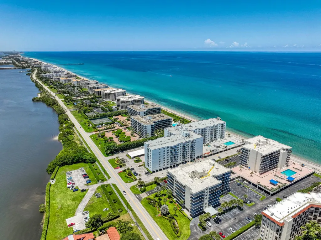 3460 S Ocean Boulevard Palm Beach FL 33480